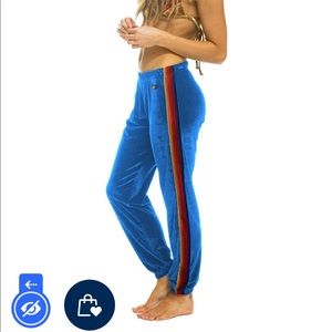 Classic Velvet - Women’s Sweatpant in Vintage Blue - M